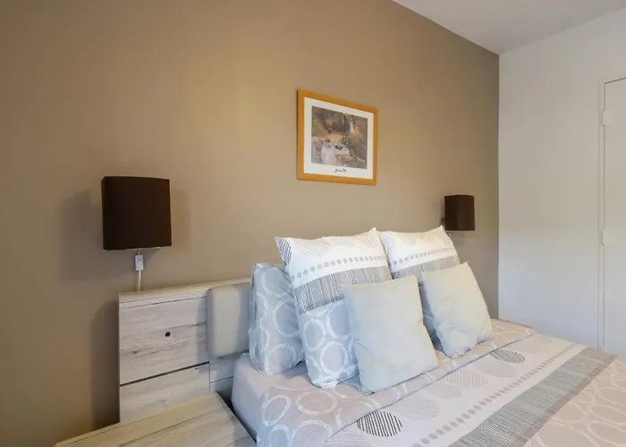 D'une Avec Vue Sur La Balcon Amenage Et Wifi A Appartement *